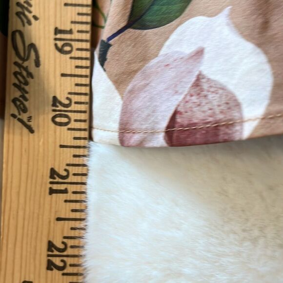 New! Express Floral Printed Pleated Peplum Top Blouse Puff Sleeve - Picture 14 of 16